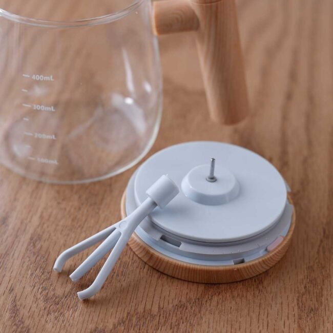 Automatic blender cup with wooden lid and pink inlet - Image 3