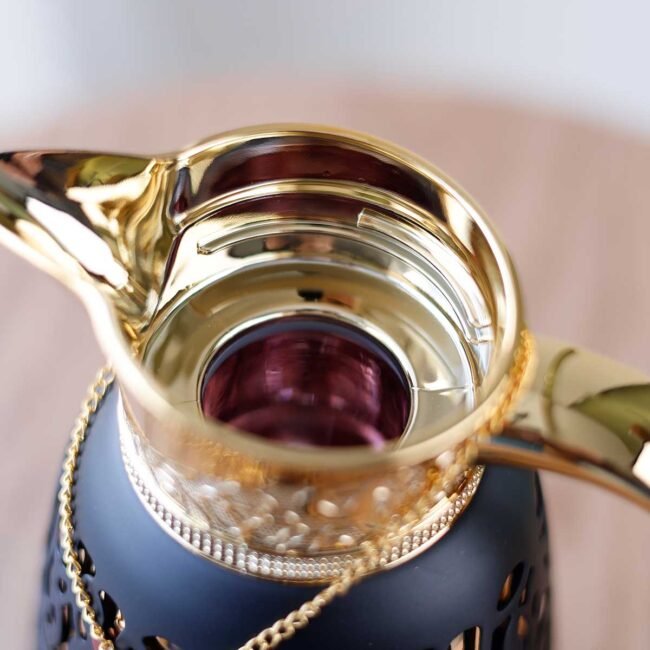 golden decorated thermos - Image 5