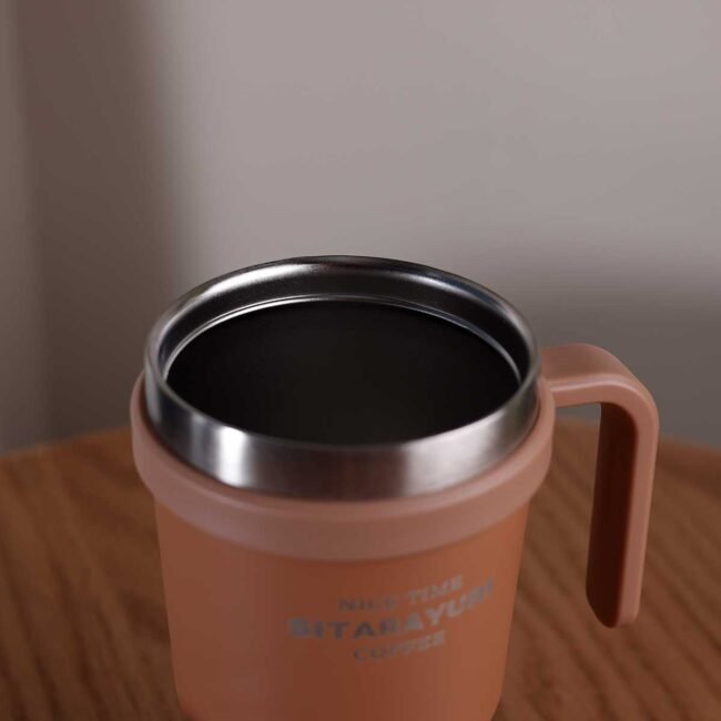 Thermal bottle with side handle - Image 8