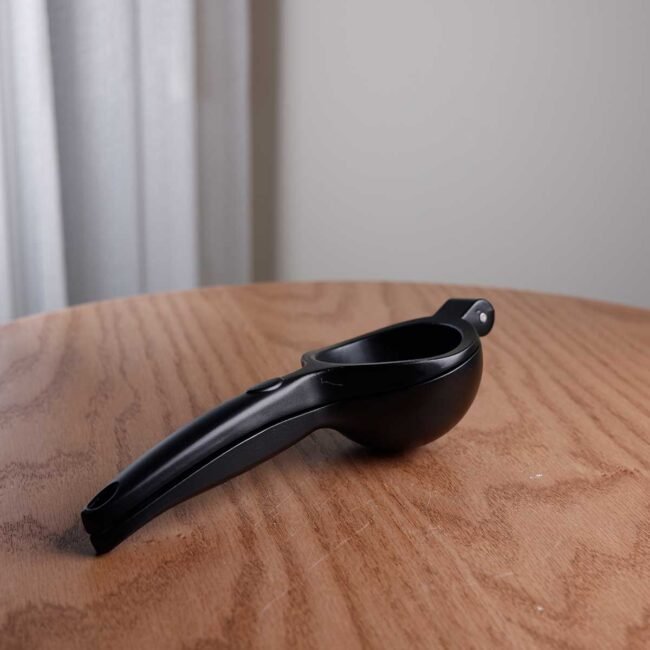 Iron lemon squeezer - Image 6