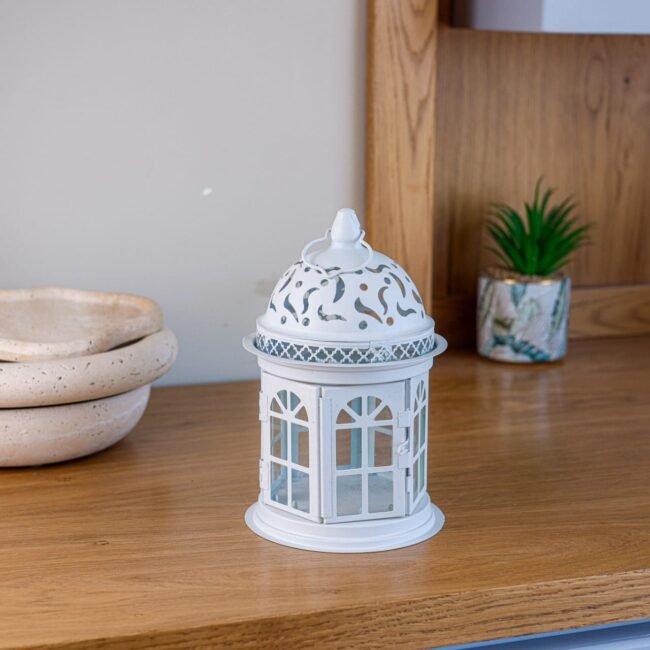 Ramadan lantern with round base