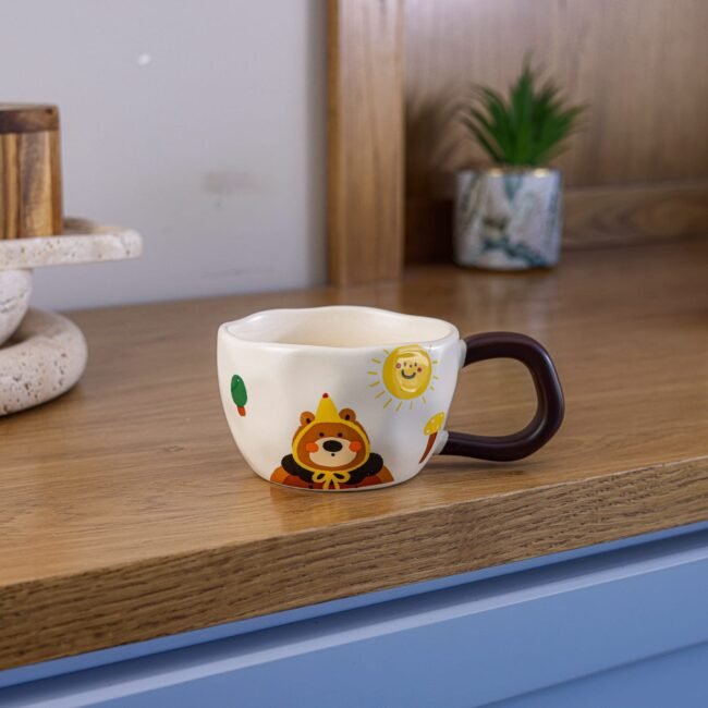 Porcelain bear mug - Image 2