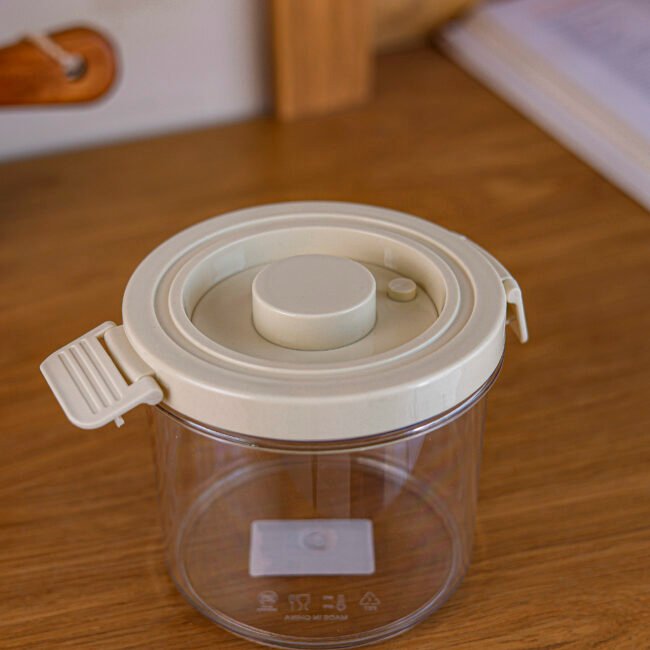 Airtight Vacuum Food Storage Container - Image 2
