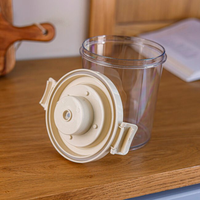 Airtight Vacuum Food Storage Container - Image 3
