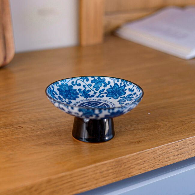 decorated hospitality plate - Image 2