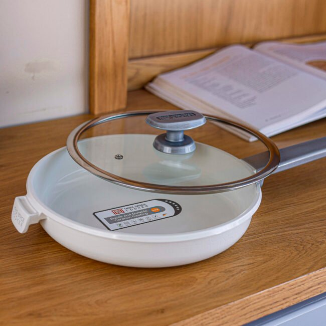 Non-Stick Frying Pan with Glass Lid - Image 3
