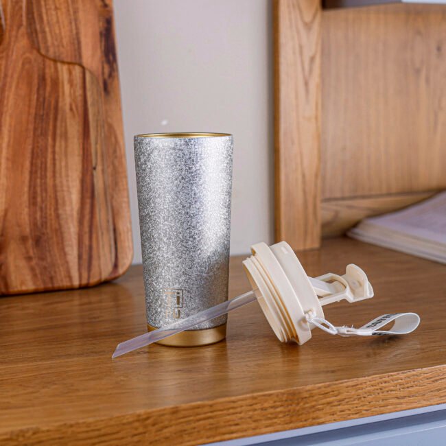 Portable Thermal Cup with Sealed Lid - Image 3