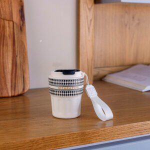 Portable Thermal Cup with Sealed Lid