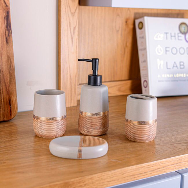 Modern 4-Piece Bathroom Accessories Set - Image 2