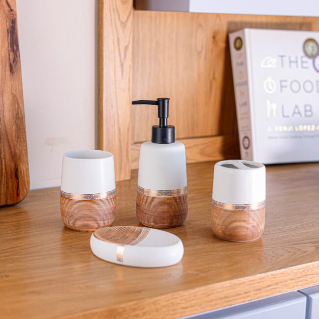 Modern 4-Piece Bathroom Accessories Set - Image 3