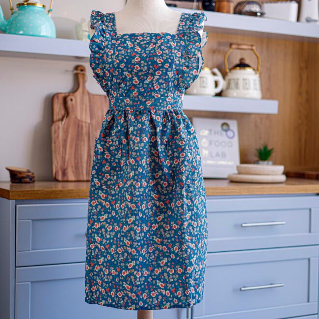 Women's Floral Kitchen Apron - Image 8