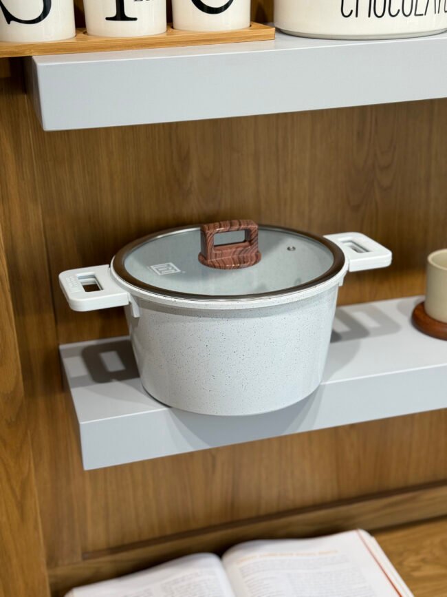 Cooking Pot with Glass Lid