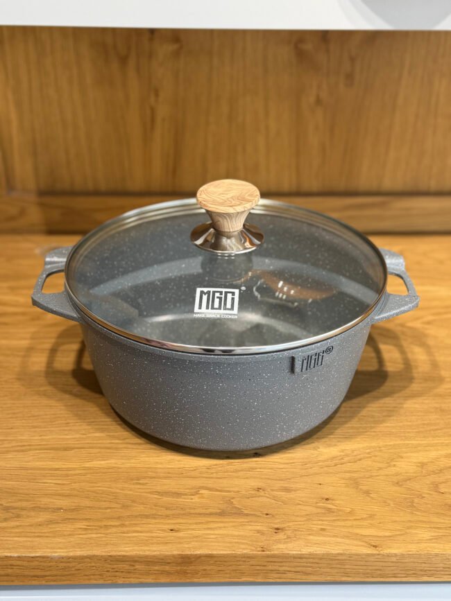 Granite Cooking Pot with Glass Lid and Side Handles - 6.6 Liters