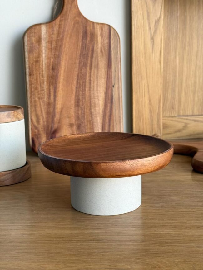 Natural wood stand with ceramic