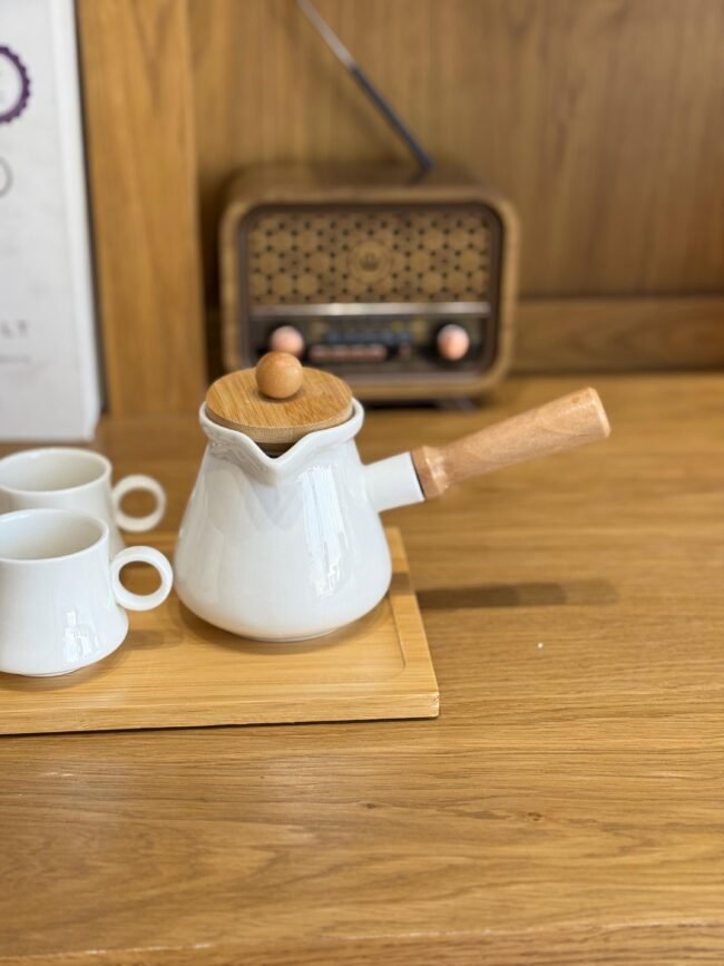 Porcelain Tea Set with Teapot, 4 Cups, and Wooden Tray - Image 4