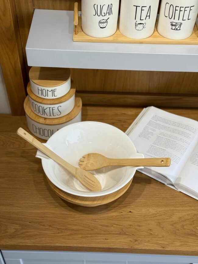 Porcelain Serving Bowl with Wooden Base and Utensils - Image 4