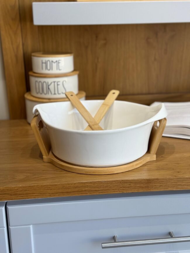 Porcelain Serving Bowl with Wooden Base and Utensils - Image 4