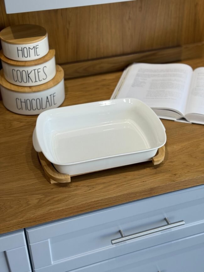 Porcelain Serving Dish with Wooden Stand